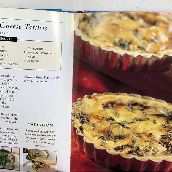 Cookshelf Vegetarian Hardcover Jenny Stacey Y2K Over 100 Recipes Apartment Size - Picture 4 of 6